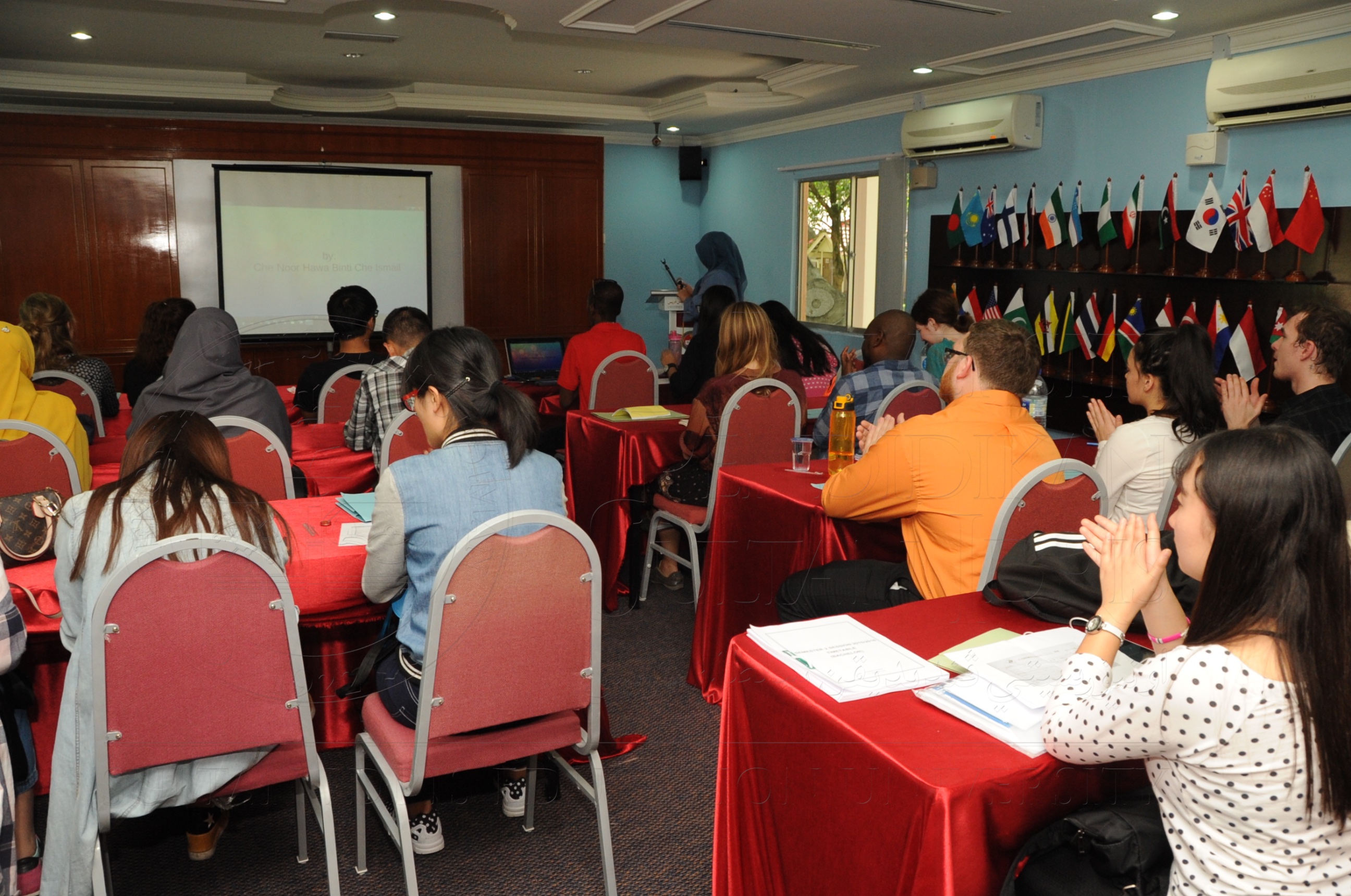 PRO16 17 antarabangsa HAS 0120